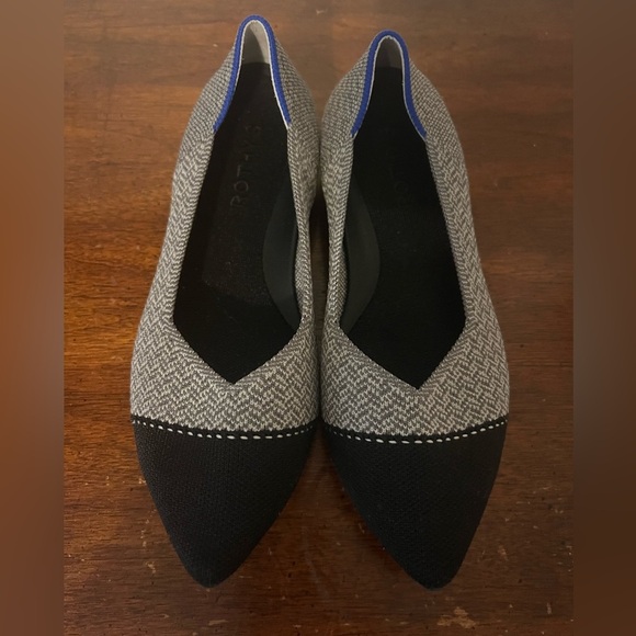 Rothy's Black and Gray Women's Flats size 7 in excellent condition - Picture 2 of 8